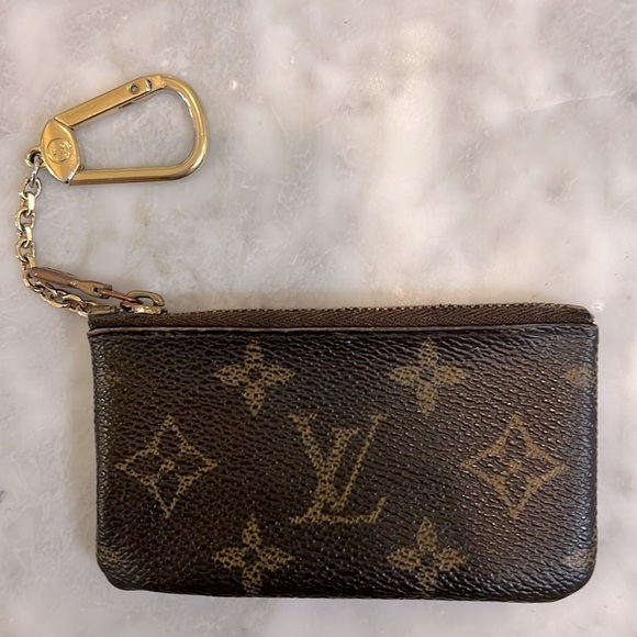 Authentic Louis Vuitton Key Pouch - Picture 2 of 9
